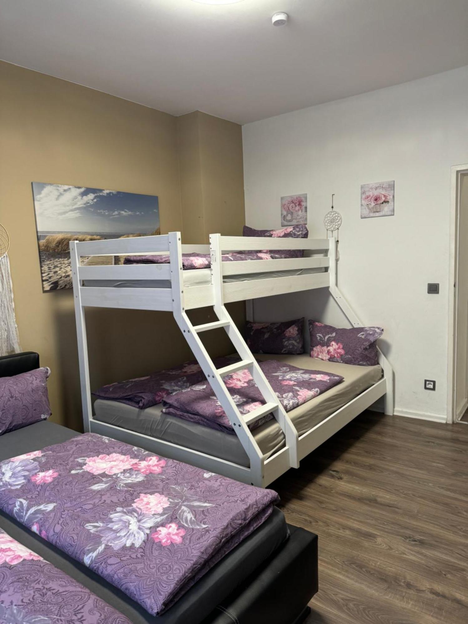 Berlin Pur - Wohnung Fuer Bis Zu 12 Personen Zewnętrze zdjęcie
