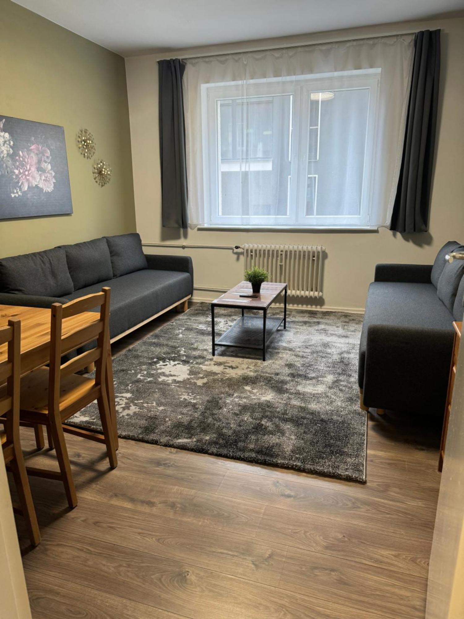 Berlin Pur - Wohnung Fuer Bis Zu 12 Personen Zewnętrze zdjęcie